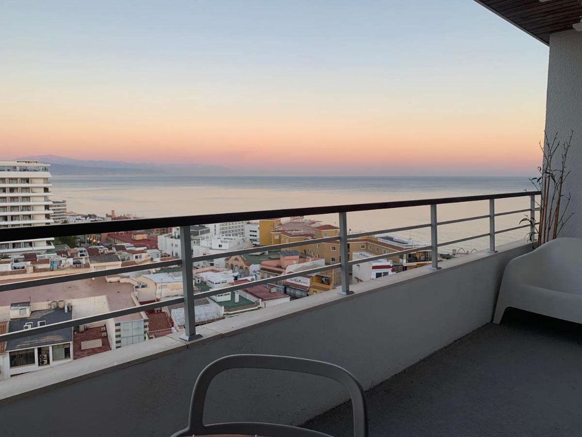 Oasis Sea & Sky - La Nogalera Apartment Torremolinos Bagian luar foto