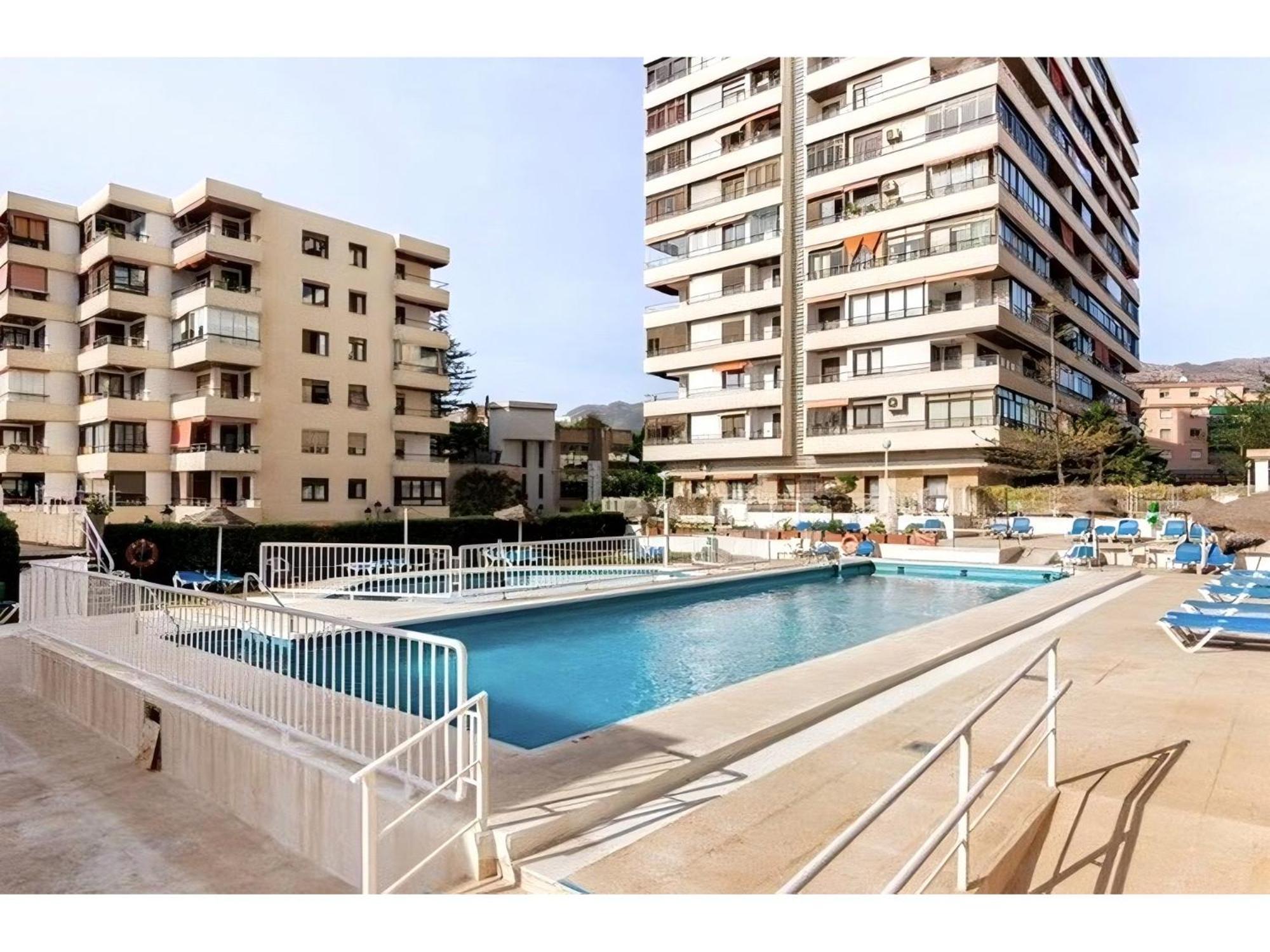 Oasis Sea & Sky - La Nogalera Apartment Torremolinos Bagian luar foto