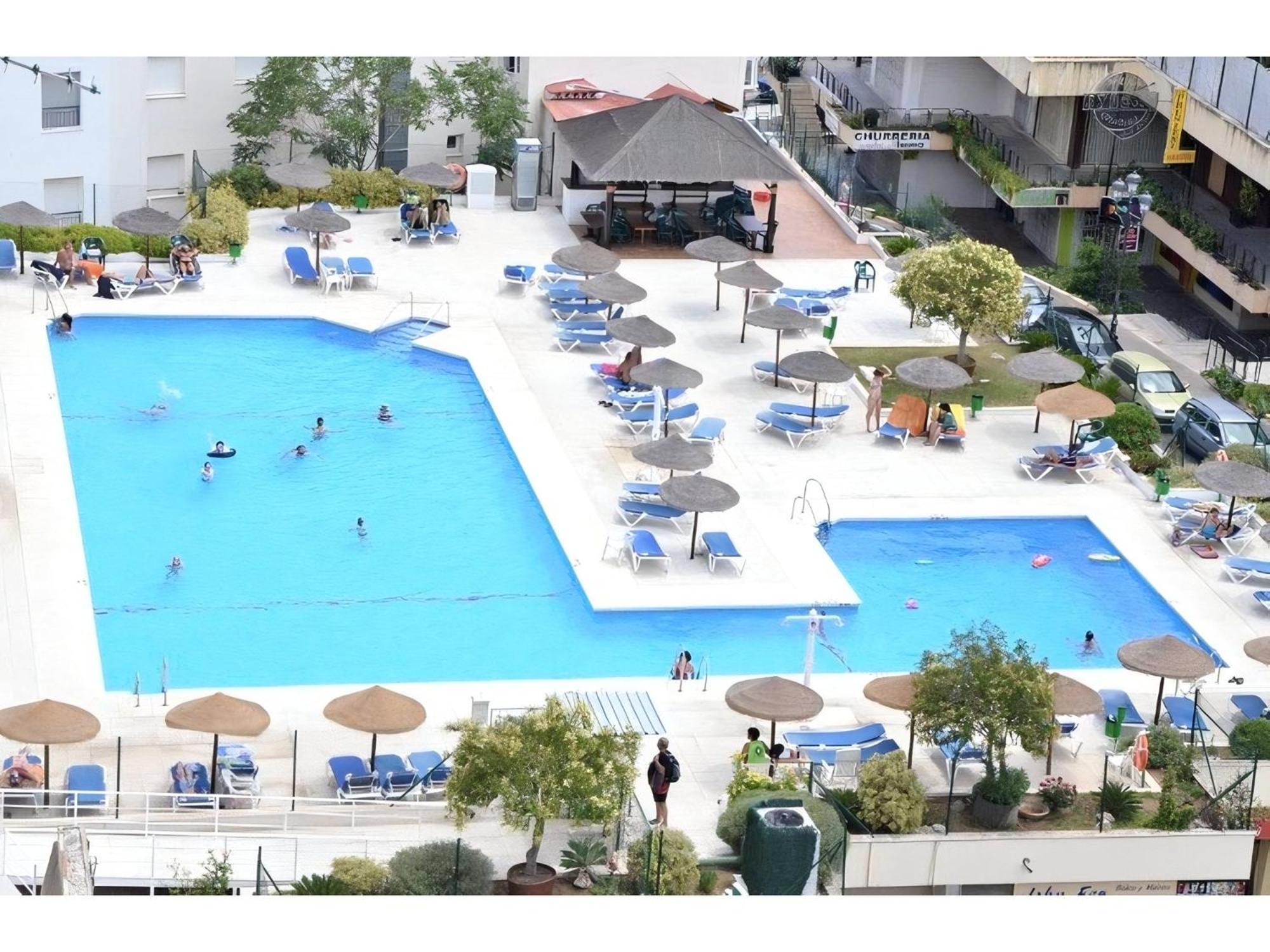 Oasis Sea & Sky - La Nogalera Apartment Torremolinos Bagian luar foto